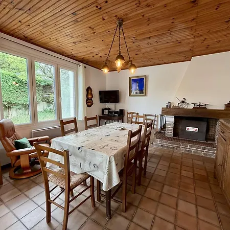 Dom wakacyjny Maison Avec Jardin A Pour 6 Personnes - Fr-1-246a-379 *