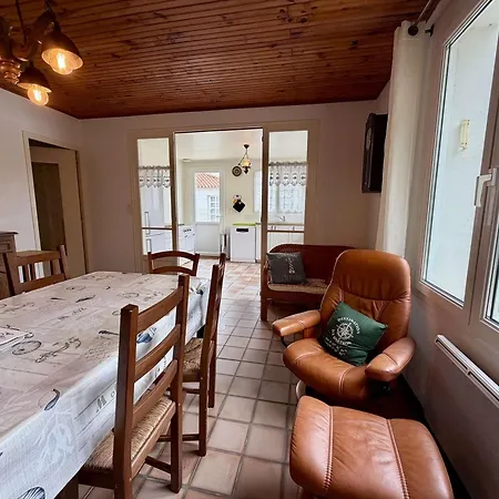 Maison Avec Jardin A Pour 6 Personnes - Fr-1-246a-379 *