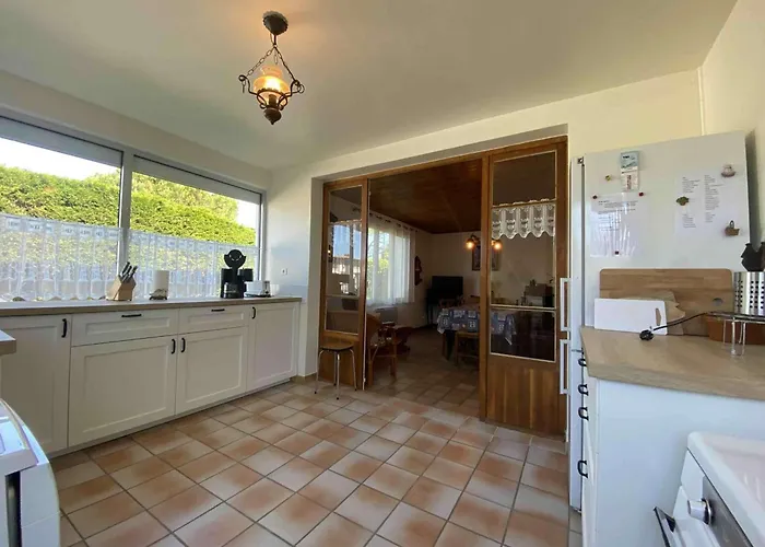 Maison Avec Jardin A Pour 6 Personnes - Fr-1-246a-379