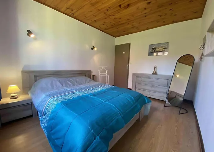 Holiday home Maison Avec Jardin A Pour 6 Personnes - Fr-1-246a-379 *